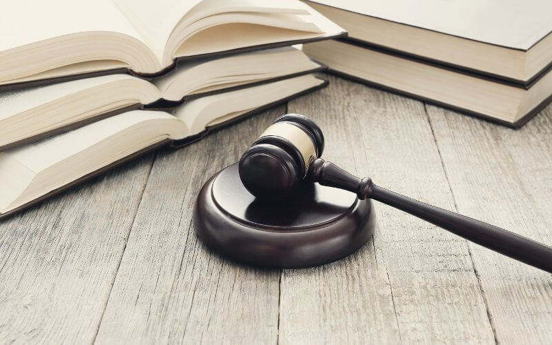 Lawsuits & Disputes Lawyers